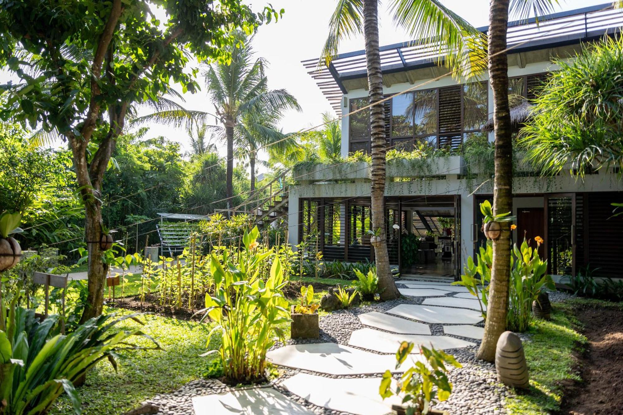 Hotel Komune And Beach Club Bali Keramas Eksteriør billede