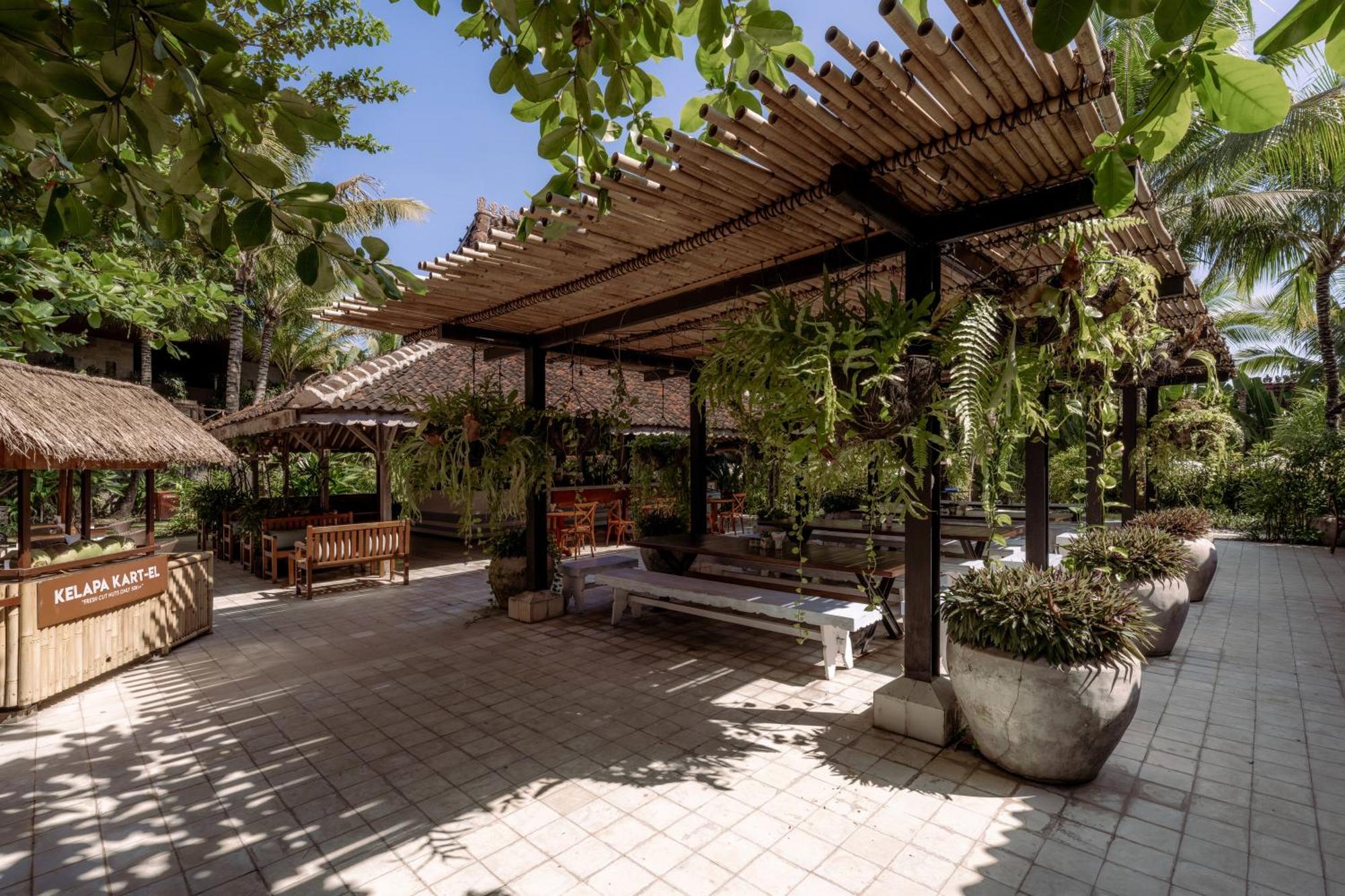 Hotel Komune And Beach Club Bali Keramas Eksteriør billede