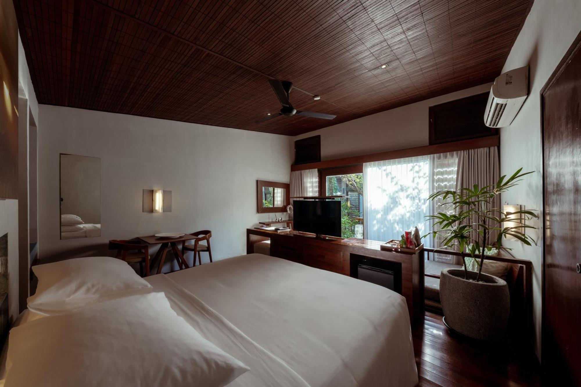 Hotel Komune And Beach Club Bali Keramas Eksteriør billede