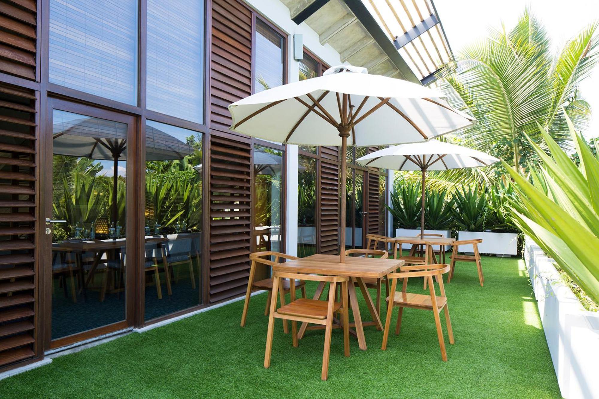 Hotel Komune And Beach Club Bali Keramas Eksteriør billede