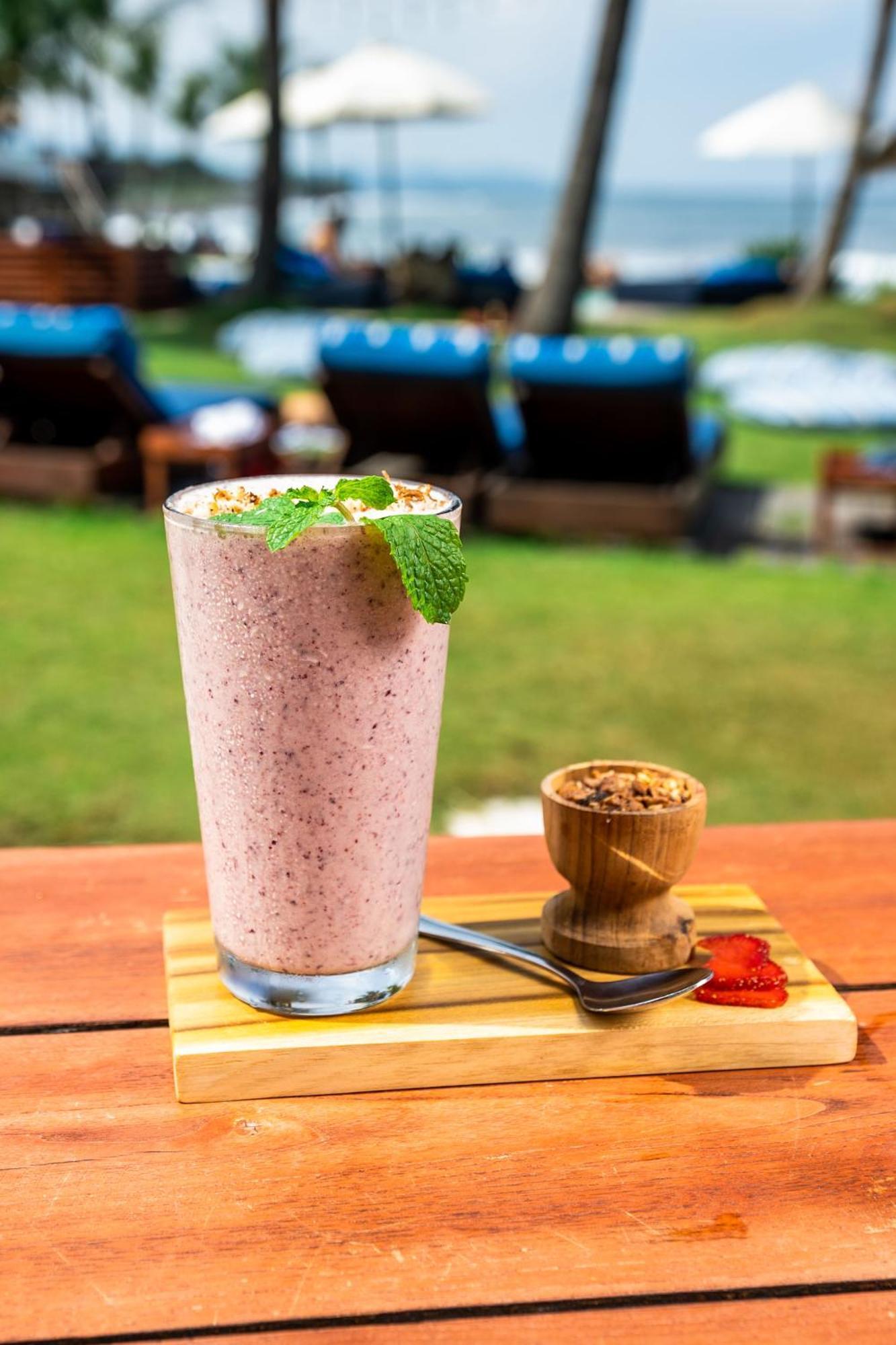 Hotel Komune And Beach Club Bali Keramas Eksteriør billede